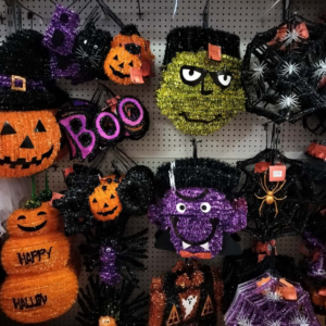 Halloween Décor