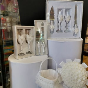 Wedding Toasting Glasses and Cake Cutting Sets