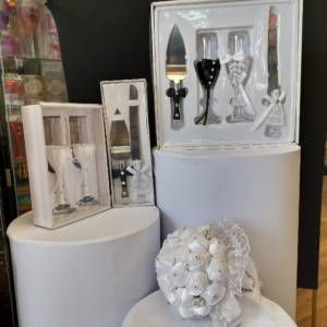 Wedding Toasting Glasses and Cake Cutting Sets