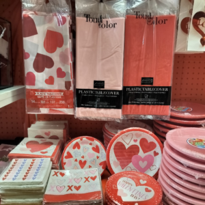 Valentine's Day Table cover, Napkin & Plates